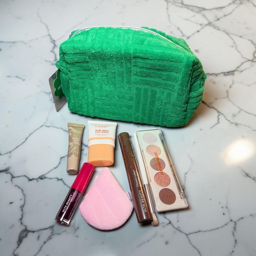 Ulta Beauty 8PC Gift Set Makeup‎ with Green Travel Bag